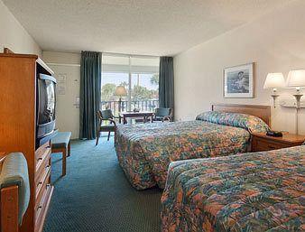Ramada Speedway Daytona Hotel Daytona Beach Ngoại thất bức ảnh